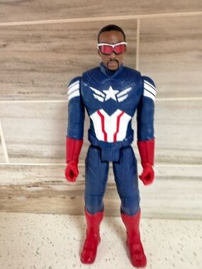 Marvel Captain America Falcon Action Figure 11.5” Hasbro 2024 Sam Wilson